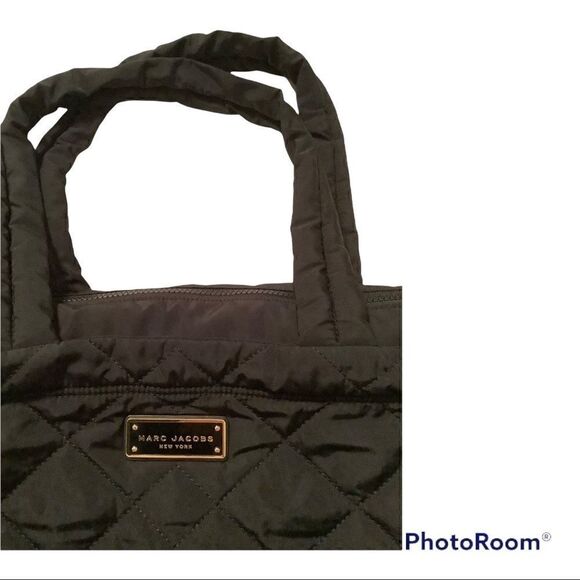Marc Jacobs Nylon A4 quilted black tote NWOT - Picture 2 of 6